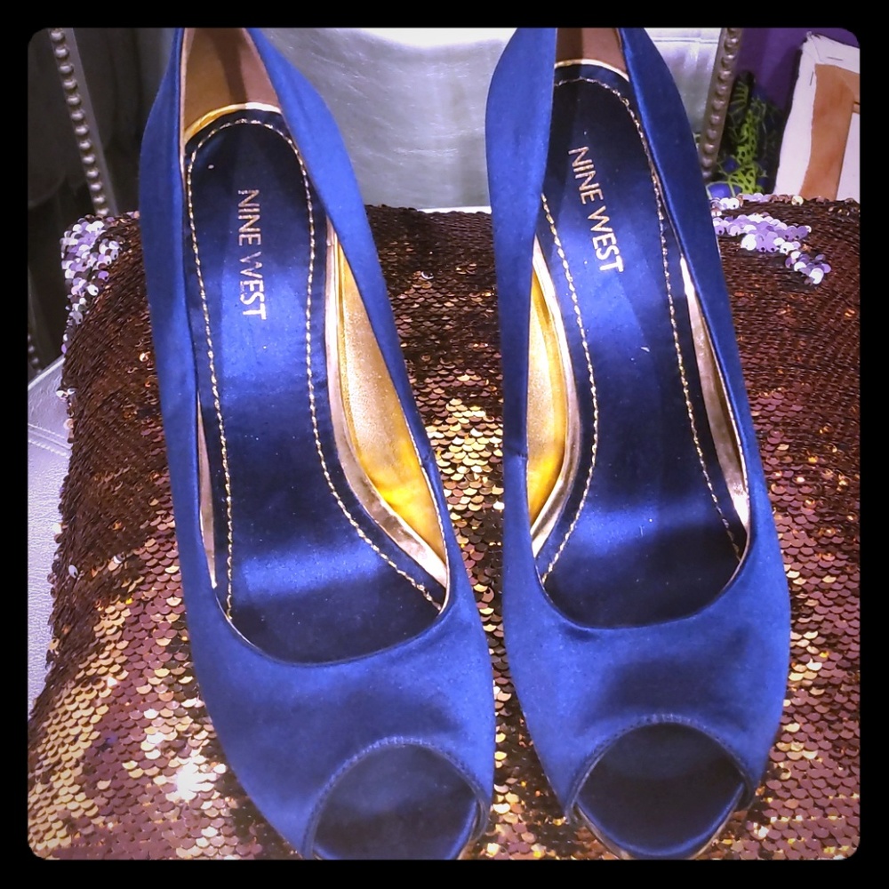 Cadet Blue Satin Platform Peep-Toe Pumps